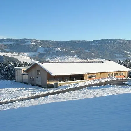 林登霍夫公寓 公寓 *